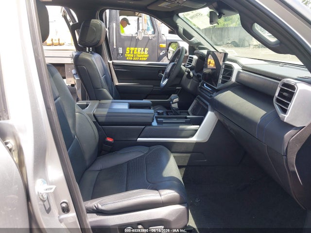 Toyota Sequoia Platinum 2024 7SVAAABA3RX048289 Image 5