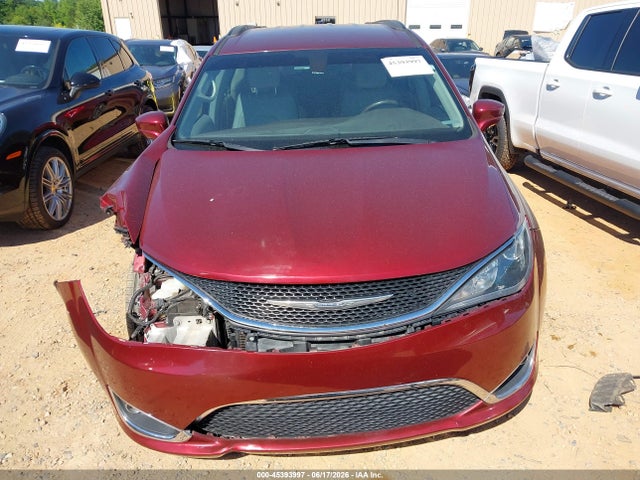 45393997 :رقم المزاد ، 2C4RC1BG7HR683122 vin ، 2017 Chrysler Pacifica Touring-l مزاد بيع