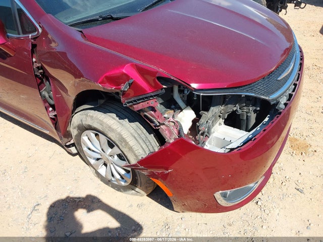 45393997 :رقم المزاد ، 2C4RC1BG7HR683122 vin ، 2017 Chrysler Pacifica Touring-l مزاد بيع