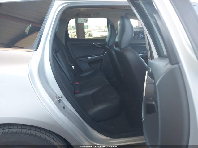 Volvo Xc60 T5 Premier Plus 2015 YV440MDC9F2615976 Image 8