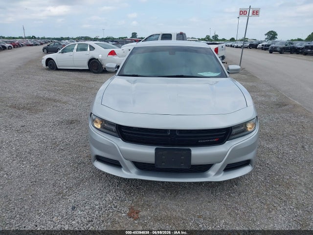 2C3CDXBG4LH190085 Dodge Charger Sxt Rwd