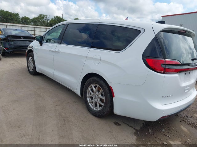 Продажа на аукционе авто 2025 Chrysler Pacifica Select, vin: 2C4RC1BG5SR560605, номер лота: 45394041