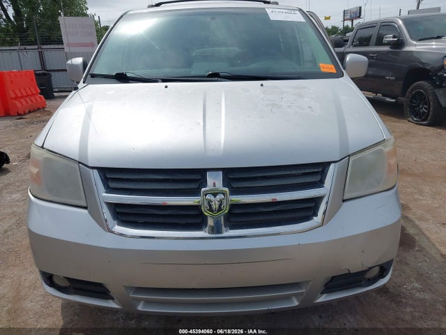 Auction sale of the 2010 Dodge Grand Caravan Sxt, vin: 2D4RN5D11AR318051, lot number: 45394060