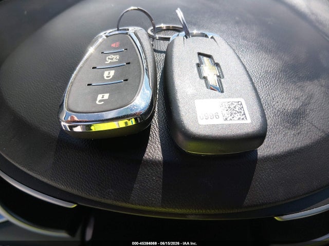 1G1ZC5ST1LF137137 Chevrolet Malibu Fwd 1fl