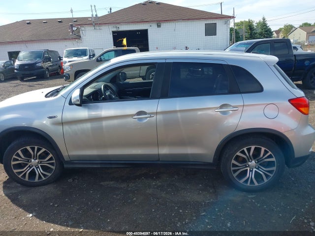 45394097 :رقم المزاد ، JA4AP3AU8JZ007742 vin ، 2018 Mitsubishi Outlander Sport 2.0 Es مزاد بيع