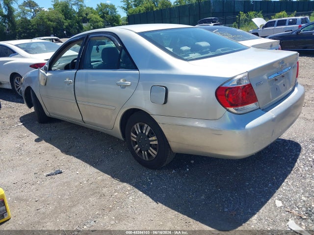 Продажа на аукционе авто 2005 Toyota Camry Le, vin: 4T1BE30K65U077657, номер лота: 45394103