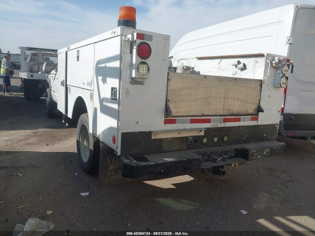 Aukcja sprzedaży 2002 Chevrolet C3500 Hd Chassis, vin: 3GBKC34G12M104641, numer aukcji: 45394124