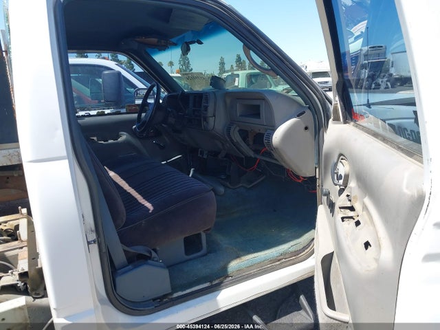 Aukcja sprzedaży 2002 Chevrolet C3500 Hd Chassis, vin: 3GBKC34G12M104641, numer aukcji: 45394124