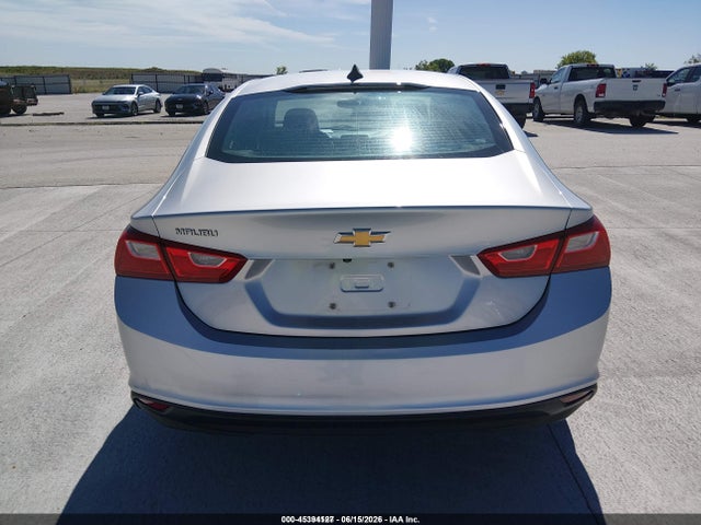 1G1ZC5ST0LF138389 Chevrolet Malibu Fwd 1fl
