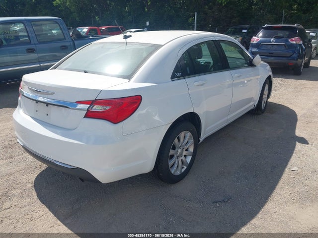Продаж на аукціоні авто 2013 Chrysler 200 Touring, vin: 1C3CCBBB2DN739222, номер лоту: 45394170