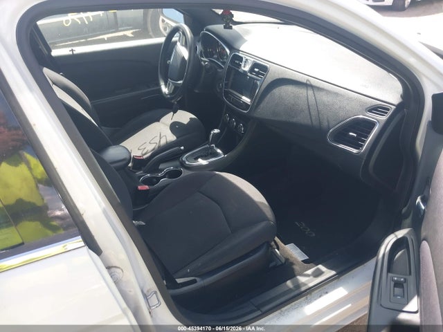 Продаж на аукціоні авто 2013 Chrysler 200 Touring, vin: 1C3CCBBB2DN739222, номер лоту: 45394170