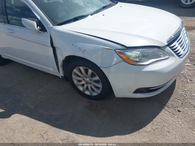 Продаж на аукціоні авто 2013 Chrysler 200 Touring, vin: 1C3CCBBB2DN739222, номер лоту: 45394170