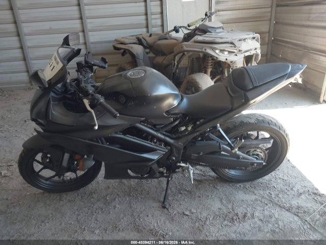 2024 Yamaha Yzfr3 A მანქანა იყიდება აუქციონზე, vin: MH3RH18Y0RK014645, აუქციონის ნომერი: 45394211