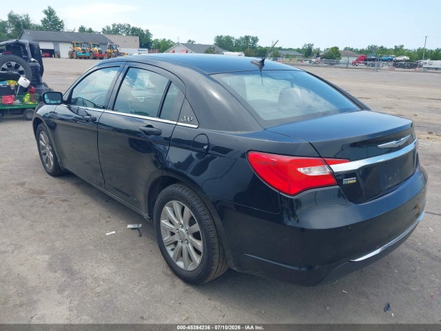 45394236 :رقم المزاد ، 1C3CCBBG2EN114185 vin ، 2014 Chrysler 200 Touring مزاد بيع