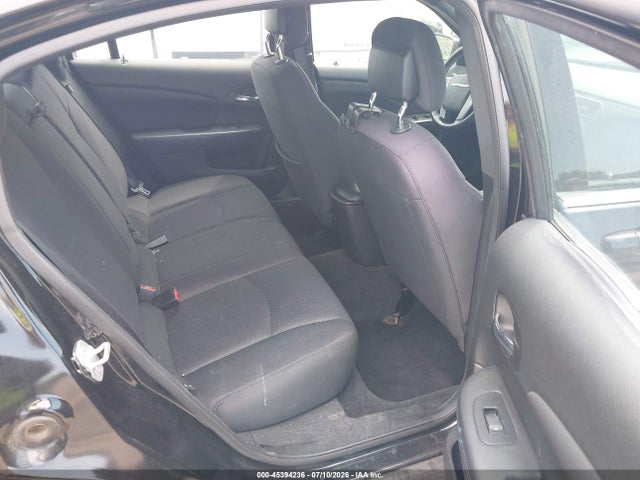 45394236 :رقم المزاد ، 1C3CCBBG2EN114185 vin ، 2014 Chrysler 200 Touring مزاد بيع