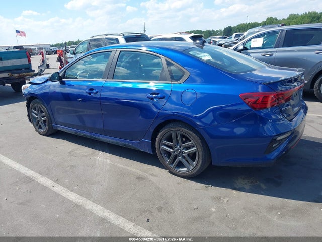 45394238 :رقم المزاد ، 3KPF34AD4ME424062 vin ، 2021 Kia Forte Gt-line مزاد بيع