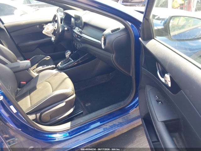 45394238 :رقم المزاد ، 3KPF34AD4ME424062 vin ، 2021 Kia Forte Gt-line مزاد بيع