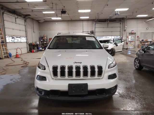 Продаж на аукціоні авто 2015 Jeep Cherokee Latitude, vin: 1C4PJMCB6FW744188, номер лоту: 45394255