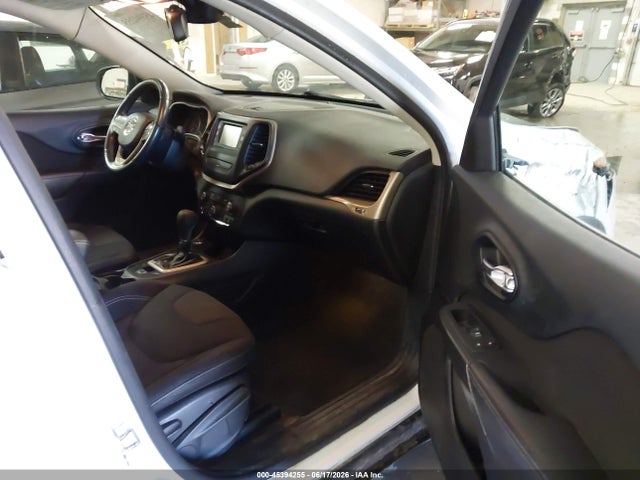 Продаж на аукціоні авто 2015 Jeep Cherokee Latitude, vin: 1C4PJMCB6FW744188, номер лоту: 45394255
