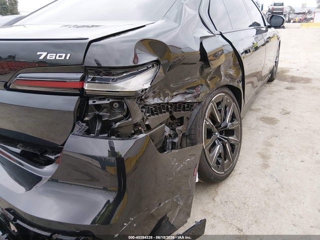 BMW 760i Xdrive 2025 WBA33EJ03SCU72563 Image 18