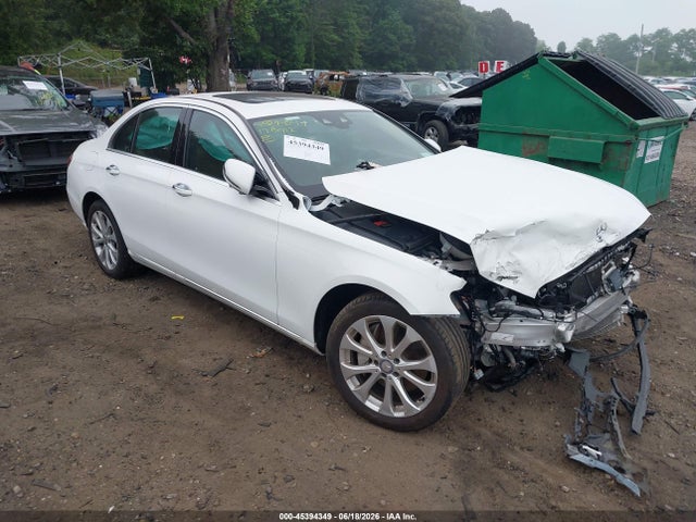 Продажа на аукционе авто 2017 Mercedes-benz E 300 4matic, vin: WDDZF4KB8HA065217, номер лота: 45394349