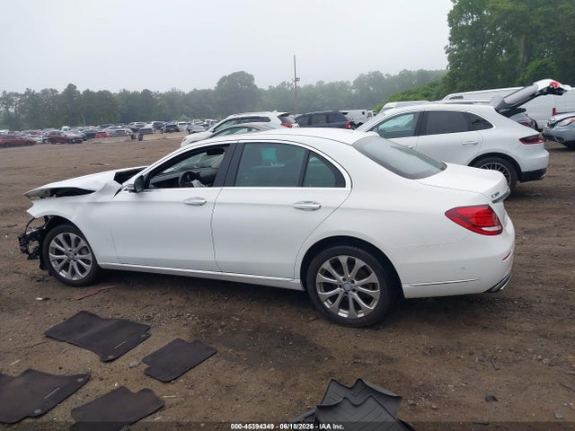45394349 :رقم المزاد ، WDDZF4KB8HA065217 vin ، 2017 Mercedes-benz E 300 4matic مزاد بيع