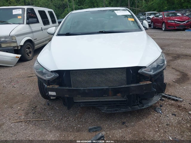 2018 Hyundai Elantra Value Edition მანქანა იყიდება აუქციონზე, vin: 5NPD84LFXJH344506, აუქციონის ნომერი: 45394360