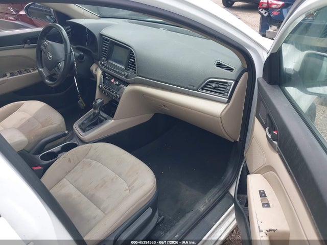 2018 Hyundai Elantra Value Edition მანქანა იყიდება აუქციონზე, vin: 5NPD84LFXJH344506, აუქციონის ნომერი: 45394360