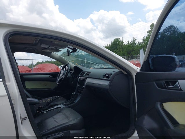 45394374 :رقم المزاد ، 1VWBP7A33DC113691 vin ، 2013 Volkswagen Passat 2.5l Se مزاد بيع
