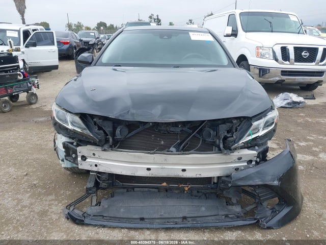 Toyota CAMRY LE 2018 JTNB11HK8J3067880 Image 13