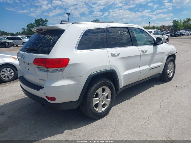 1C4RJEAG1HC690039 Jeep Grand Cherokee Laredo 4x2