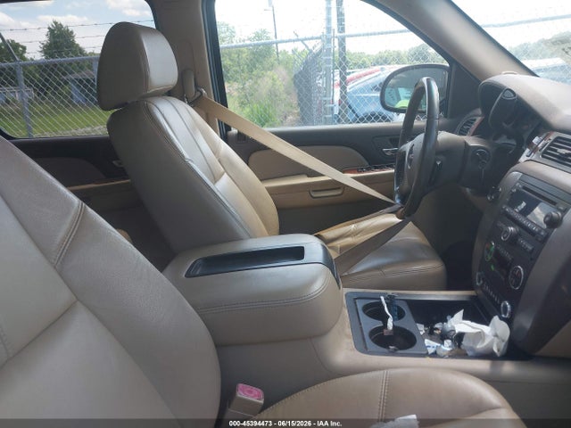 2008 Gmc Yukon Xl 1500 Slt მანქანა იყიდება აუქციონზე, vin: 1GKFC16028R203725, აუქციონის ნომერი: 45394473