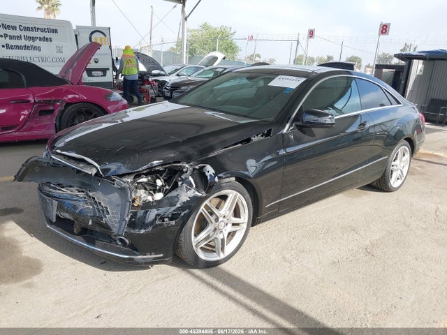 Продажа на аукционе авто 2011 Mercedes-benz E 350, vin: WDDKJ5GB2BF071636, номер лота: 45394495