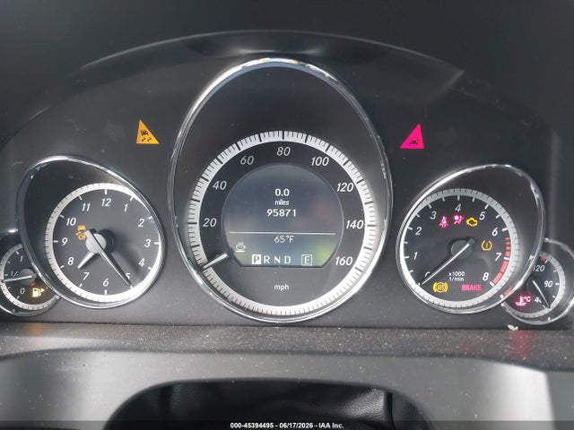 Продажа на аукционе авто 2011 Mercedes-benz E 350, vin: WDDKJ5GB2BF071636, номер лота: 45394495