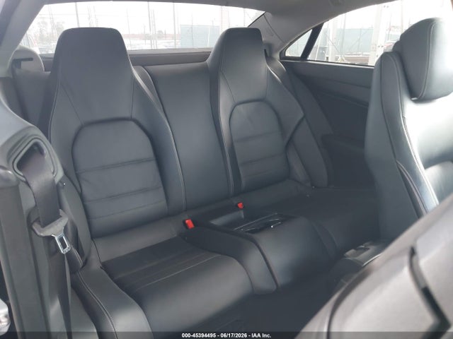 Продажа на аукционе авто 2011 Mercedes-benz E 350, vin: WDDKJ5GB2BF071636, номер лота: 45394495