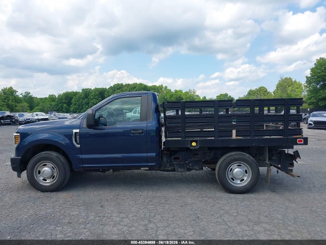 1FDBF2A61KEC15751 Ford F-250 Xl