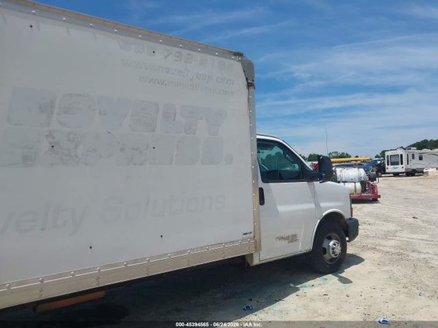 Продаж на аукціоні авто 2016 Chevrolet Express Cutaway 3500, vin: 1GB3GTCG7G1130529, номер лоту: 45394565
