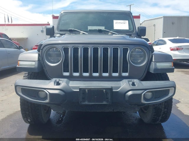 1C4HJXEN5JW196318 Jeep Wrangler Unlimited Sahara 4x4