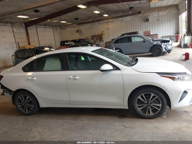 45394606 :رقم المزاد ، 3KPF24AD0RE817289 vin ، 2024 Kia Forte Lxs مزاد بيع