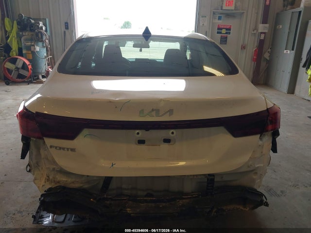 45394606 :رقم المزاد ، 3KPF24AD0RE817289 vin ، 2024 Kia Forte Lxs مزاد بيع