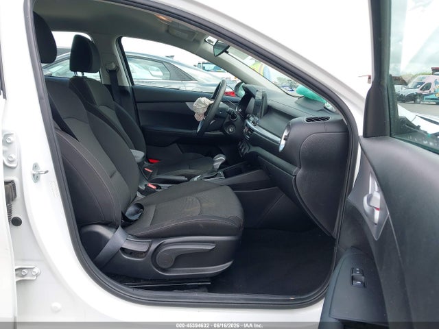 Продажа на аукционе авто 2022 Kia Forte Lxs, vin: 3KPF24AD0NE488572, номер лота: 45394632