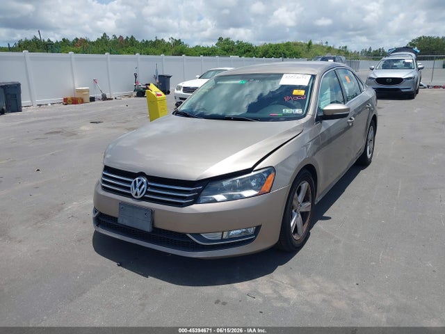 Aukcja sprzedaży 2015 Volkswagen Passat 1.8t Limited Edition, vin: 1VWAS7A3XFC079875, numer aukcji: 45394671