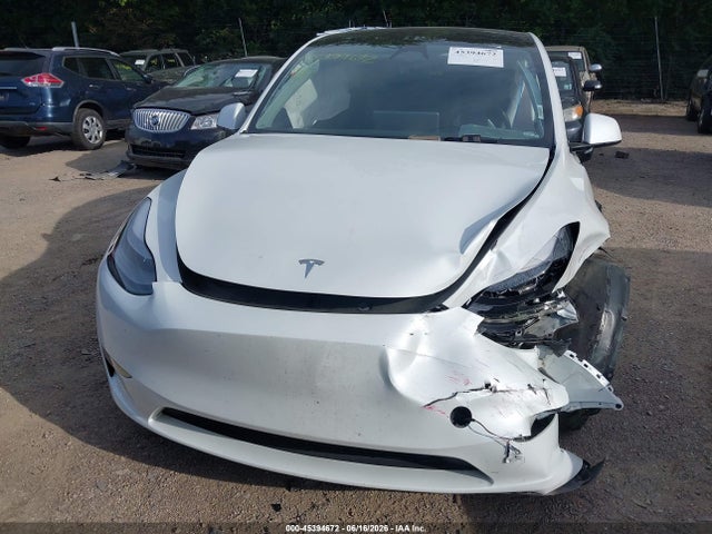 45394672 :رقم المزاد ، 7SAYGAEE4RF201894 vin ، 2024 Tesla Model Y Long Range Dual Motor All-wheel Drive مزاد بيع