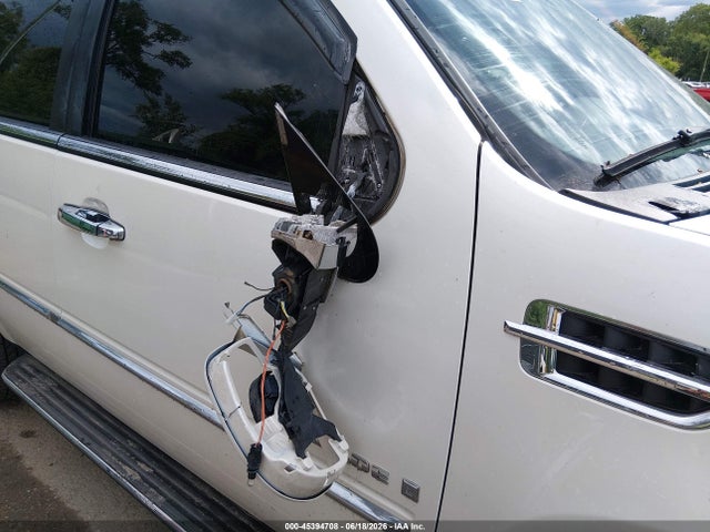 2007 Cadillac Escalade მანქანა იყიდება აუქციონზე, vin: 1GYFK63867R249458, აუქციონის ნომერი: 45394708