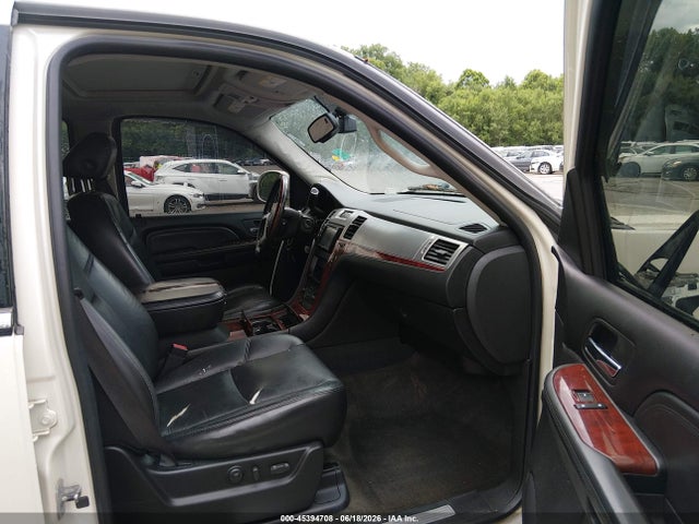 2007 Cadillac Escalade მანქანა იყიდება აუქციონზე, vin: 1GYFK63867R249458, აუქციონის ნომერი: 45394708