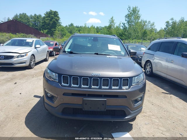 Jeep Compass Latitude 4x4 2018 3C4NJDBB9JT177871 Image 11
