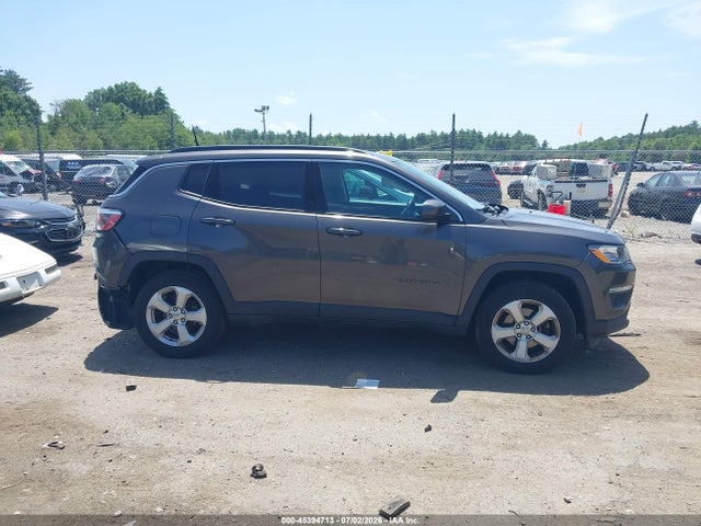 Jeep Compass Latitude 4x4 2018 3C4NJDBB9JT177871 Image 12