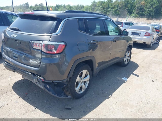 Jeep Compass Latitude 4x4 2018 3C4NJDBB9JT177871 Image 4