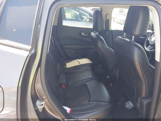 Jeep Compass Latitude 4x4 2018 3C4NJDBB9JT177871 Image 8