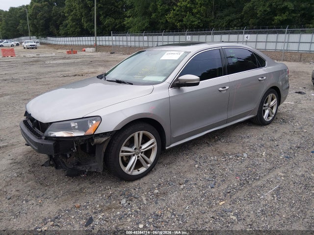 2014 Volkswagen Passat 2.0l Tdi Sel Premium მანქანა იყიდება აუქციონზე, vin: 1VWCN7A38EC060675, აუქციონის ნომერი: 45394714